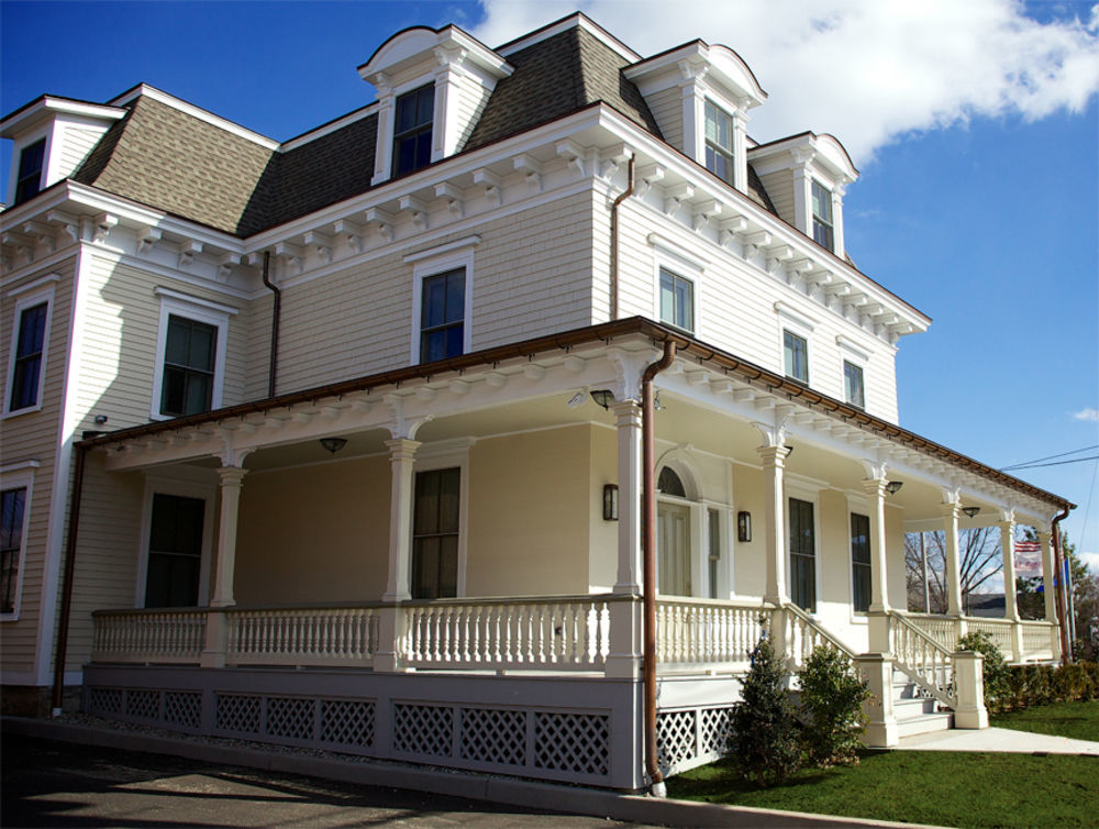 Guest House At Norwalk Inn Exterior photo